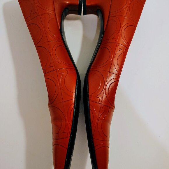 Salvatore Ferragamo - Picture 6 of 8